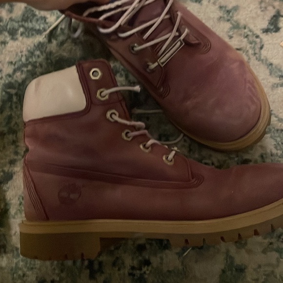 Timberlands - Picture 2 of 2